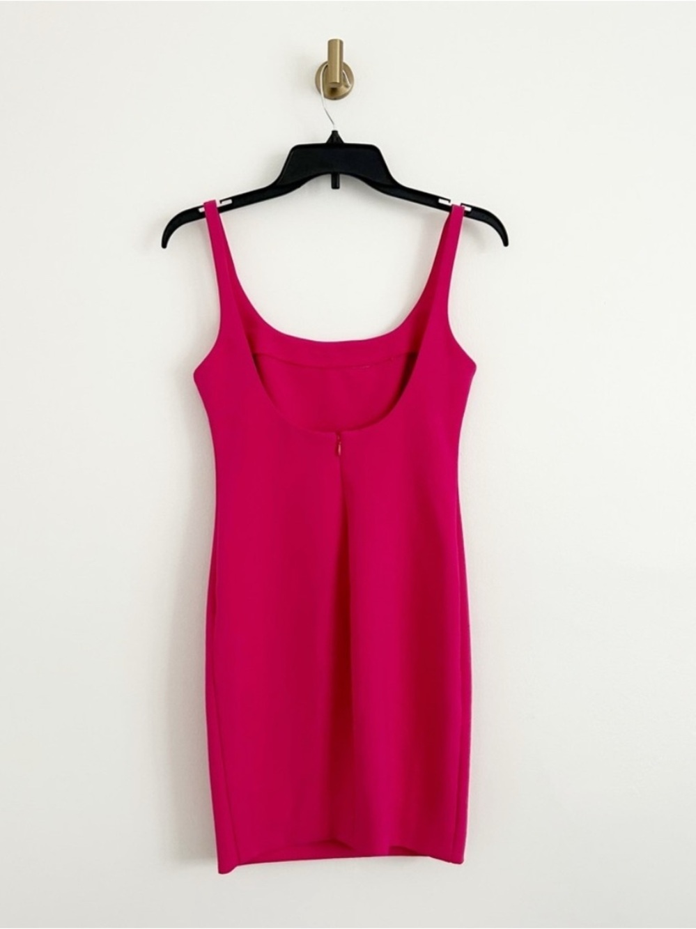 Likely Pink Scoop Back Sleeveless Pencil Sheath Dress Size 4 - Picture 2 of 5
